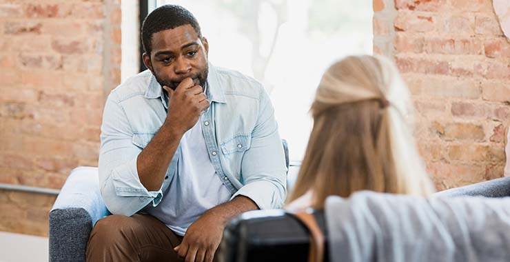 Psychologist meeting with patient